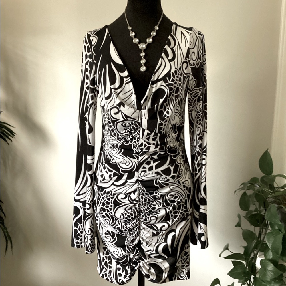 Women dress